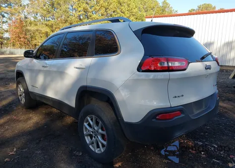 2016 Jeep Cherokee Latitude z USA, uszkodzony, nr VIN 1C4PJMCSXGW294319